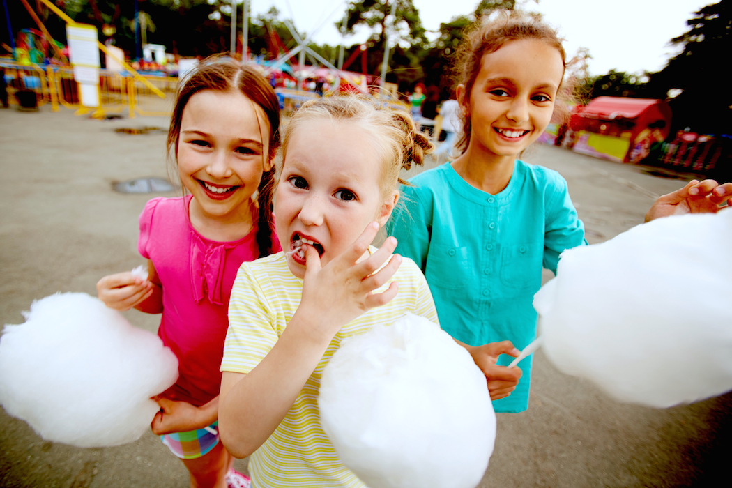 Tips From Town - » kids eating cotton candy amusement park carnivalTips ...